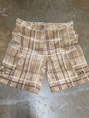 Under Armour Tan Plaid Cargo Shorts